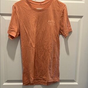 Magnolia Cora Script Shirt, NWT size Small